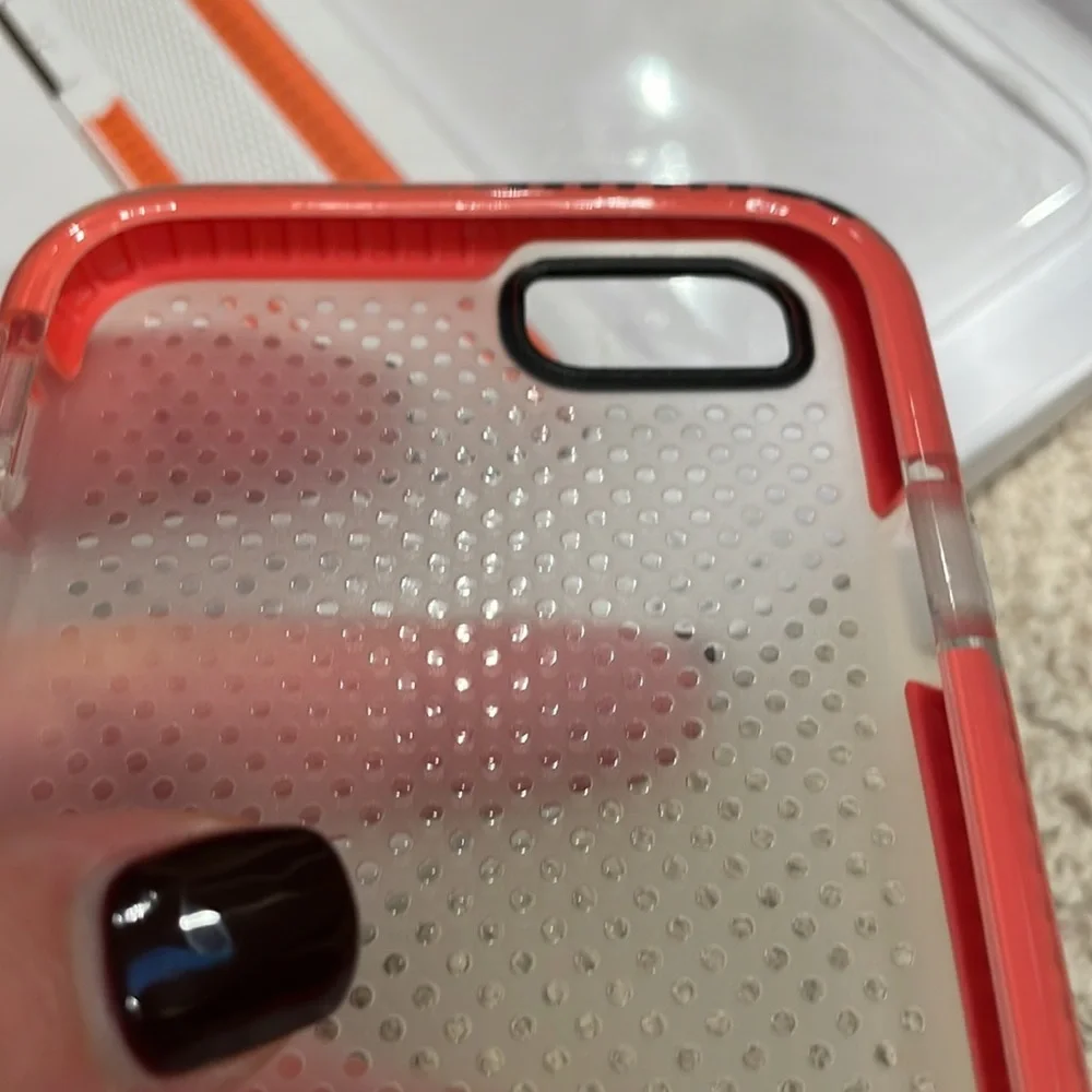 Tech21 Evo Mesh Sport Phone Case iPhone 6/8